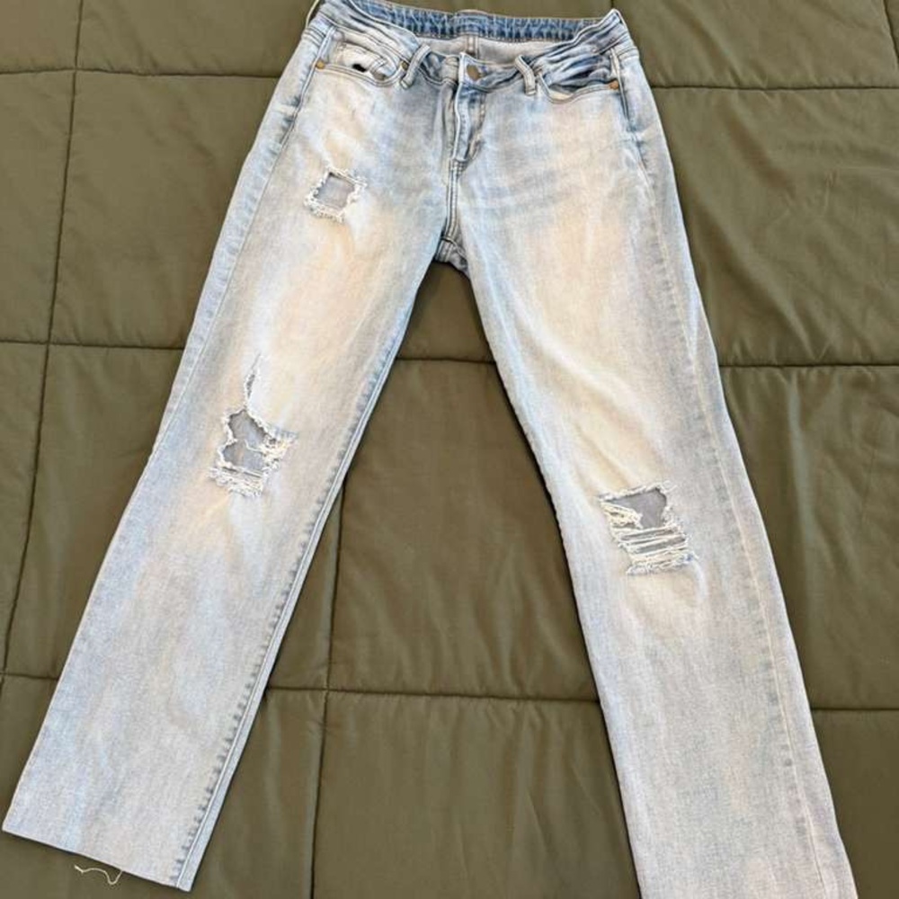 Calvin Klein Jeans Light Wash Distressed Straight Leg